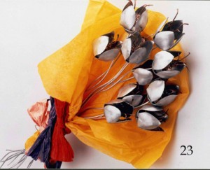 זר פרחים בעבודת יד מבית גלריית נתיש ישראל פרימו במושב גאליה
